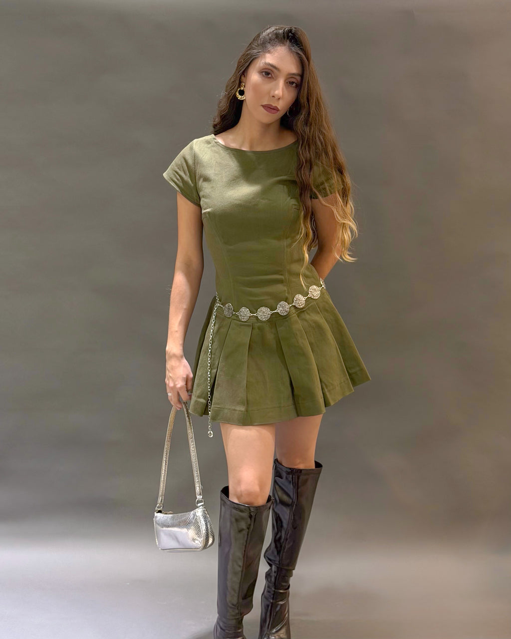 VESTIDO CORTO TABLEADO
