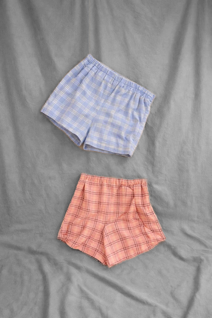 SHORT CASUAL
