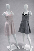 VESTIDO CORTO CON TIRANTES
